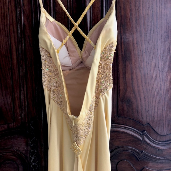 Evening gown - Picture 3 of 4